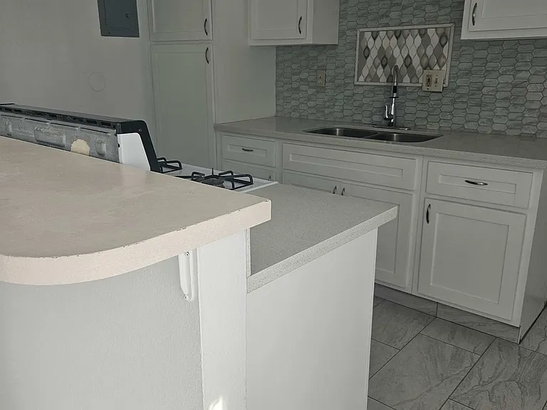 2120 E Avenue Q6 — Photo 3