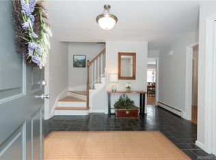 110 Scarlet Oak Dr, Wilton, CT 06897