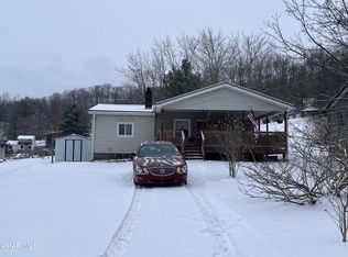 2107 Glad Ave, Tyrone, PA 16686