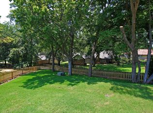 7108 S Columbia Pl, Tulsa, OK 74136