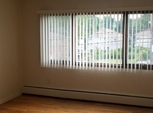 870 Manor Rd APT 2, Staten Island, NY 10314