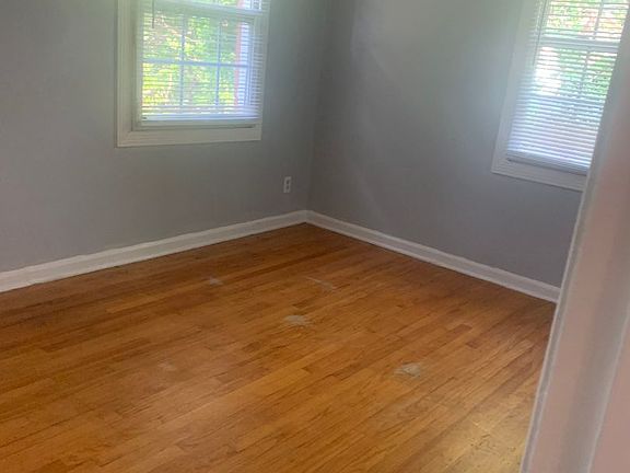 4th image of 631 S Ellis St #5856CD311