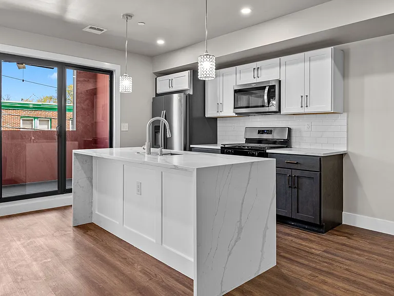 77 E Pastorius St #4 — Photo 17
