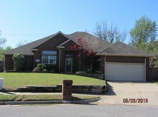 1000 Charlton Rd, Edmond, OK 73003