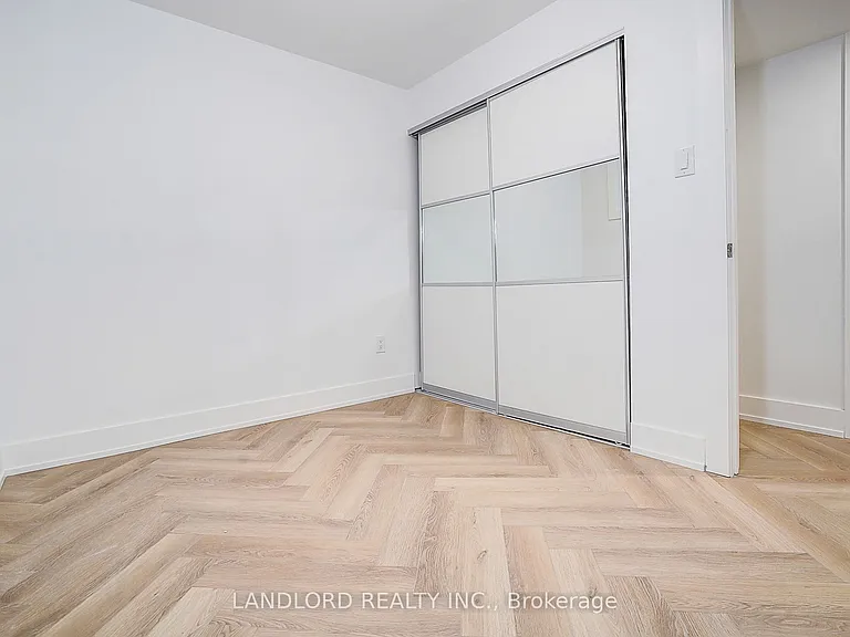 1146 Broadview Ave #1 — Photo 39