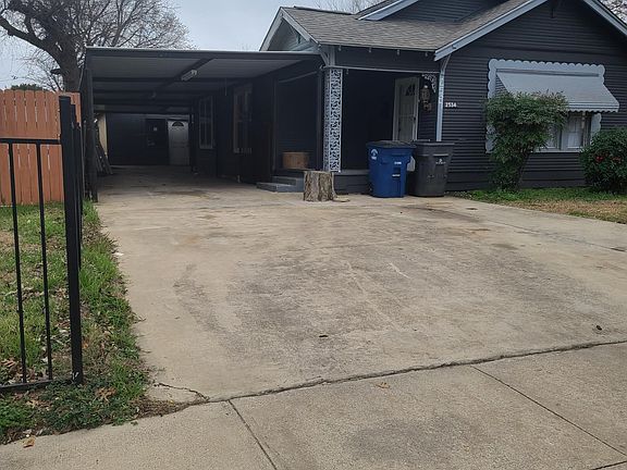 Driveway / Carport