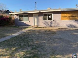 941 E 1st St, Calexico, CA 92231