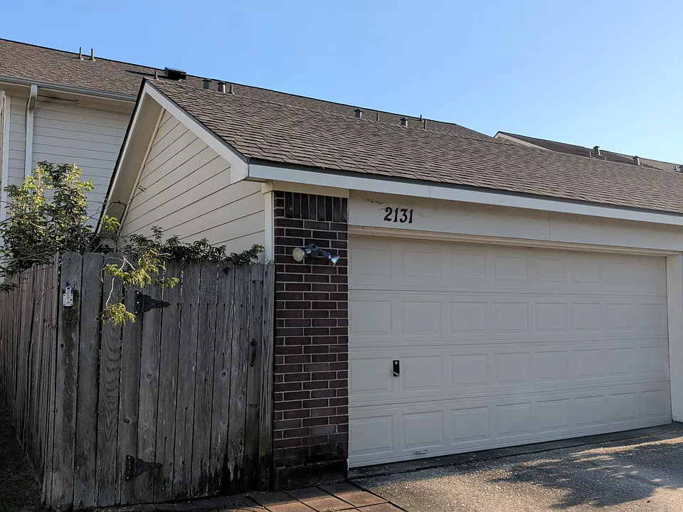 2131 Kemah Village Dr