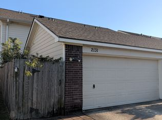 2131 Kemah Village Dr, Kemah, TX 77565