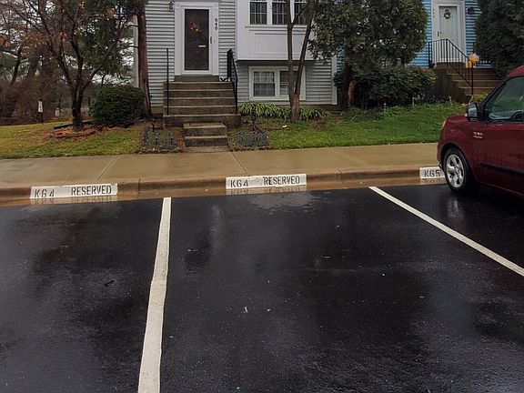 2nd image of 848 Bayridge Dr