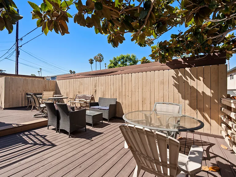 2050 Pacific Beach Dr #102 — Photo 23