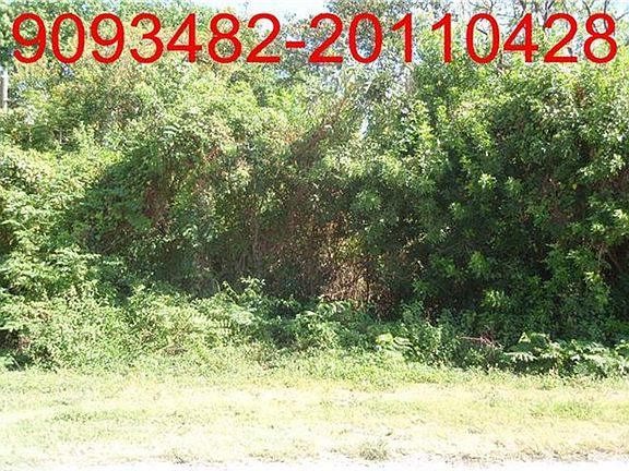 2nd image of 106 Dove Lake Dr