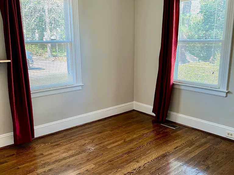 435 Rollingwood Cir — Photo 15