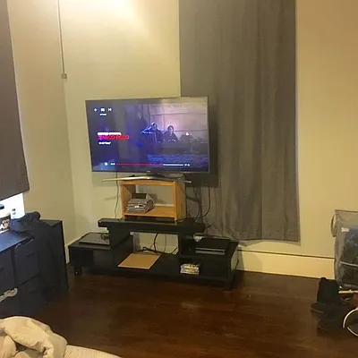 Rented by Nooklyn NYC LLC | media 13