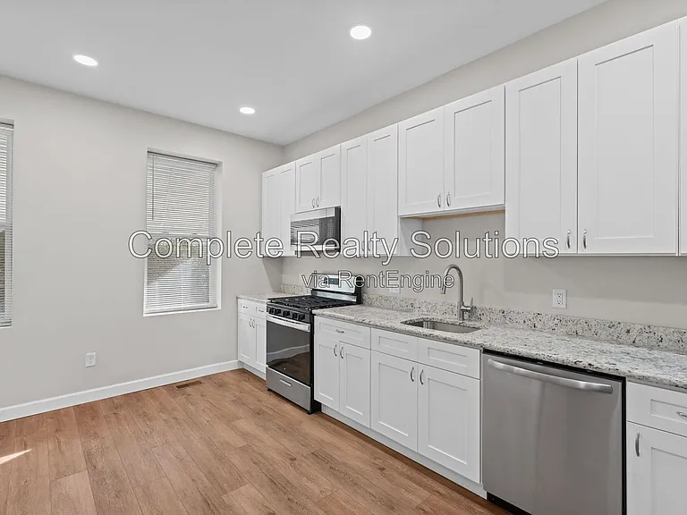 3680 Blow St — Photo 7