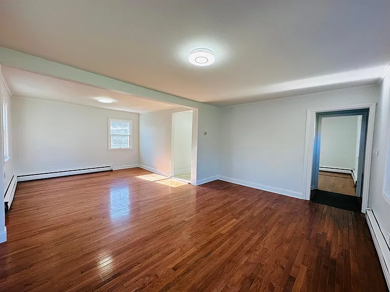 79 Hawkins Ave — Photo 9