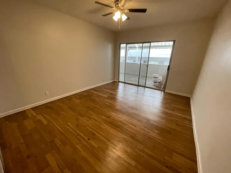 833 S Bedford St #102 — Photo 11
