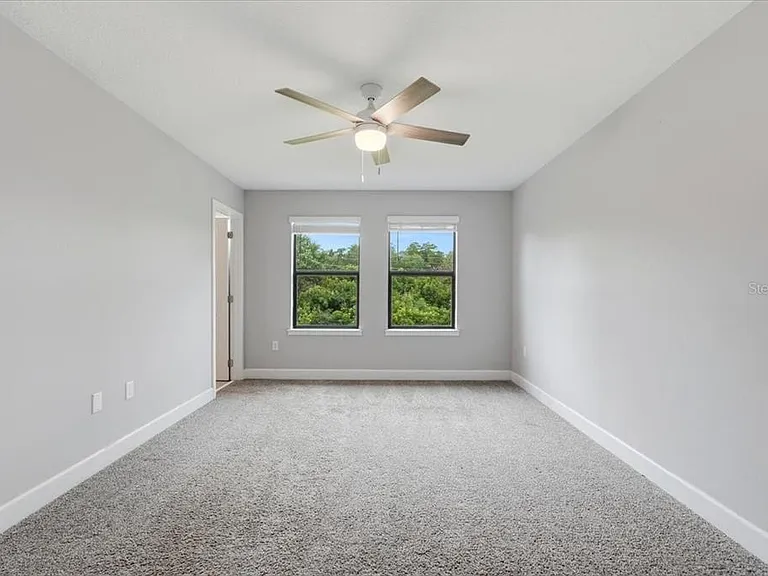 Terra Esmeralda Dr — Photo 10
