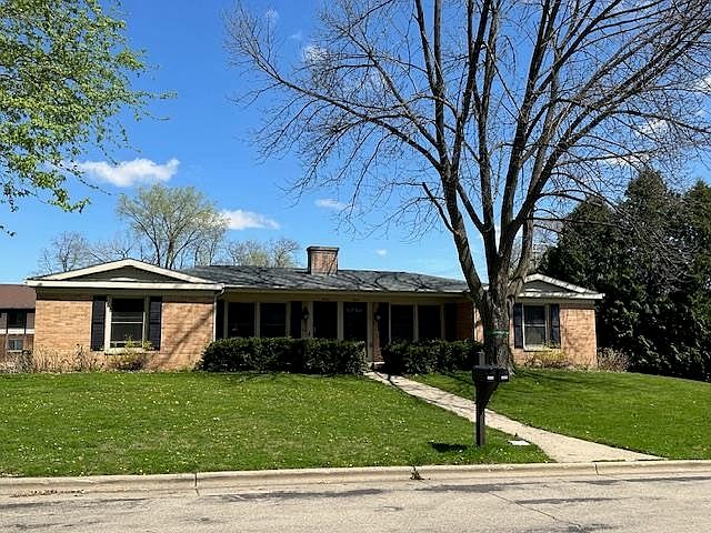 1st image of 6604-6606 Columbus Dr