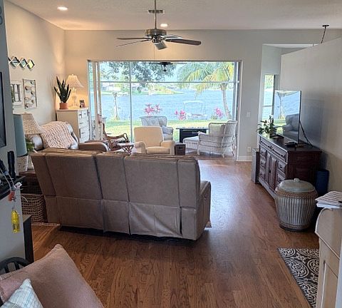 Entry way