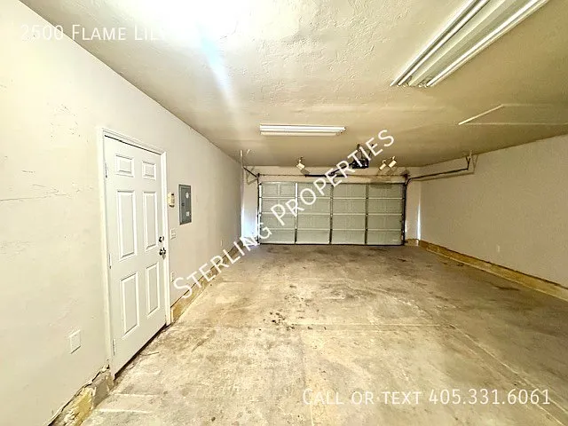 2500 Flame Lily Rd — Photo 24