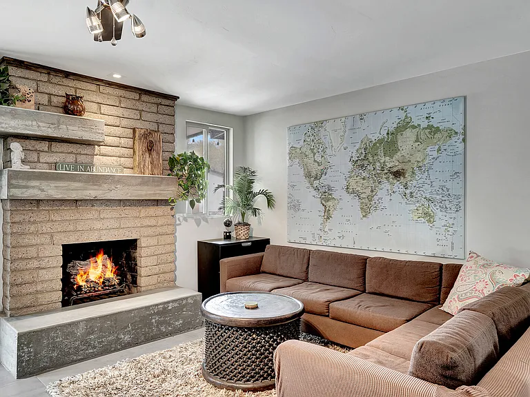 Living room.