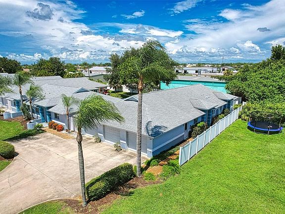 4th image of 6558 Hamlet Dr Unit 19-A