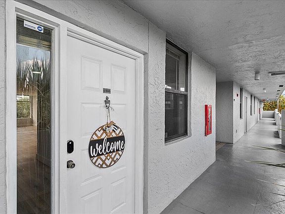 5th image of 4134 S Carambola Circle #H403