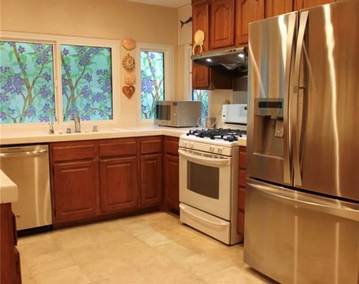 10442 Colina Way — Photo 4