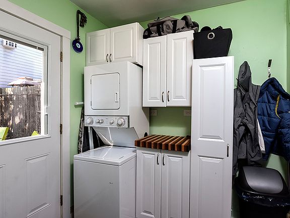 Mud/Laundry Room