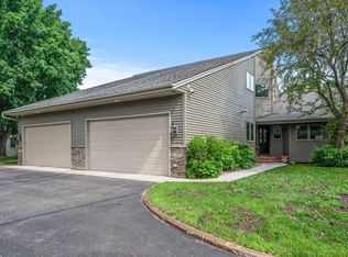 11669 Tulip St NW, Coon Rapids, MN 55433