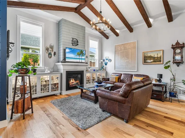 233 Vermont Dr, Campbell River, BC V9H