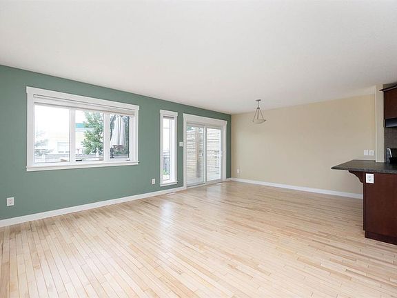 5th image of 245 N Crown Creek Ln