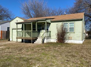 5951 E King Pl, Tulsa, OK 74115
