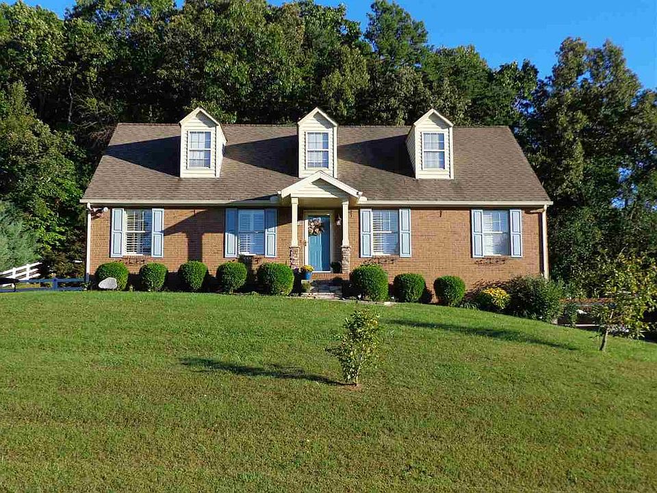 1st image of 3745 Meadowland Dr