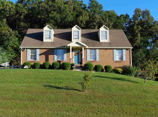 3745 Meadowland Dr, Morristown, TN 37814