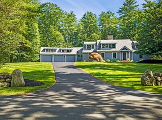 42 Lockwood Ln, Boxford, MA 01921