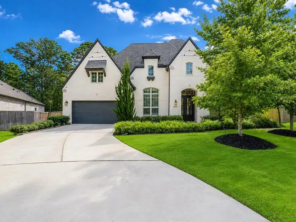 107 Rosewood Forest Ct, Willis, TX 77318