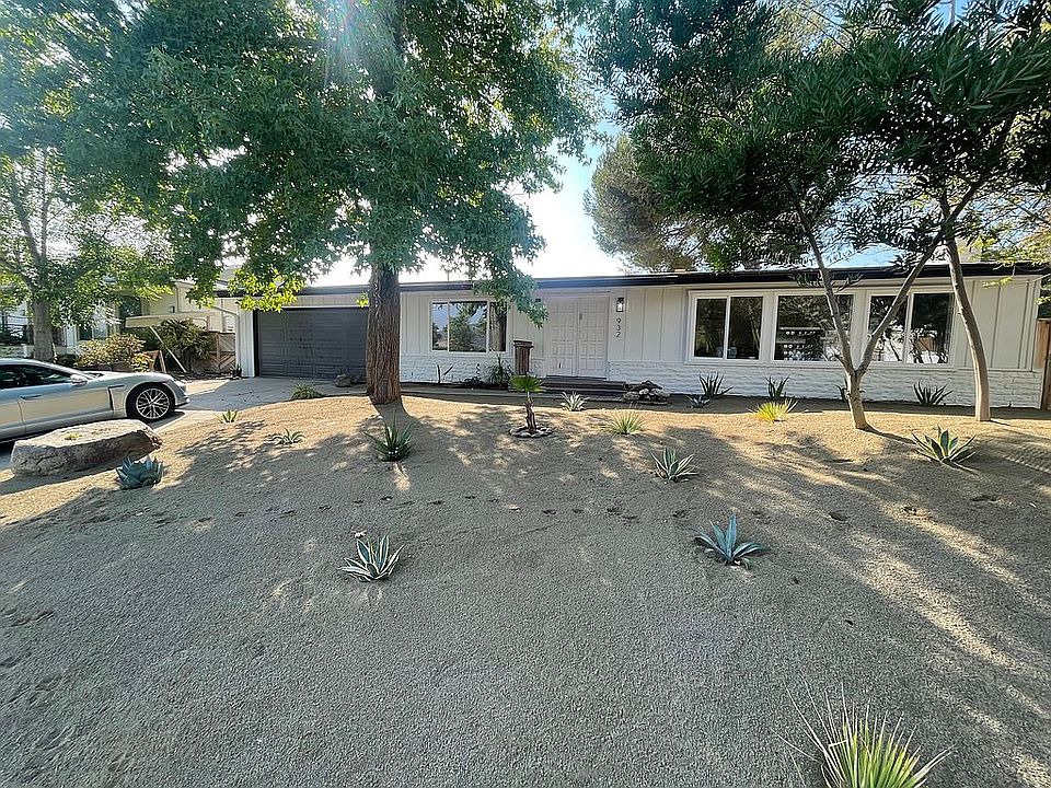 2nd image of 932 W Ranch Rd