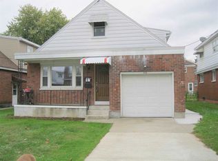 302 Mountain St, Albany, NY 12209