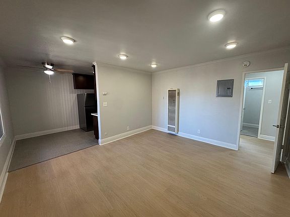 2nd image of 2331 Ocean View Ave APT 7