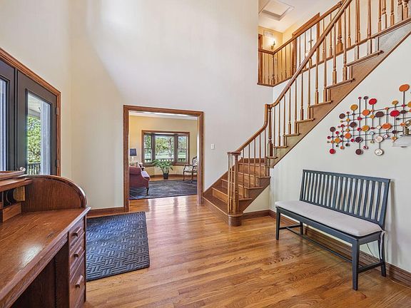 2nd image of 4820 15th St NE