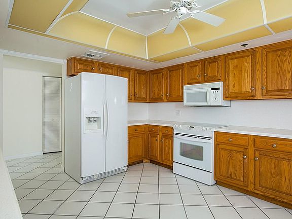 3rd image of 5047 N Highway A1a APT 1201