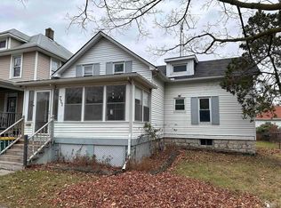 711 E 2nd St, Monroe, MI 48161