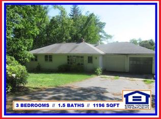 882 Pleasant St, Leominster, MA 01453