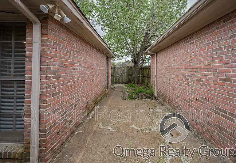 6624 E Aberdeen Dr — Photo 40