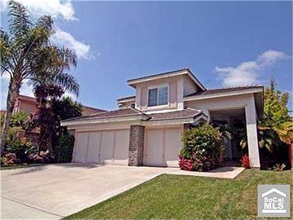 1st image of 914 Honeysuckle Dr