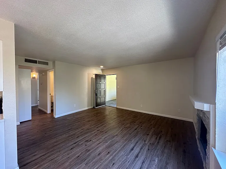 3701 Colonial Dr #154 — Photo 3