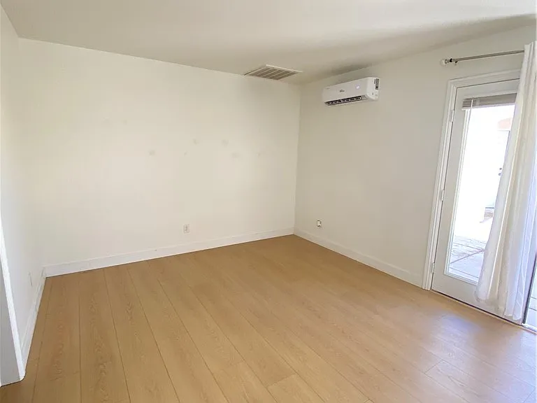 2266 Smokey Sky Dr — Photo 29
