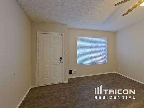 2nd image of 3365 E Carmel Ave